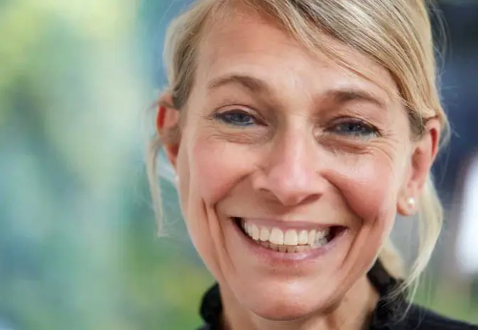 Elizabeth Shaw, professional therapist in West London W10, offering individual and couples counselling